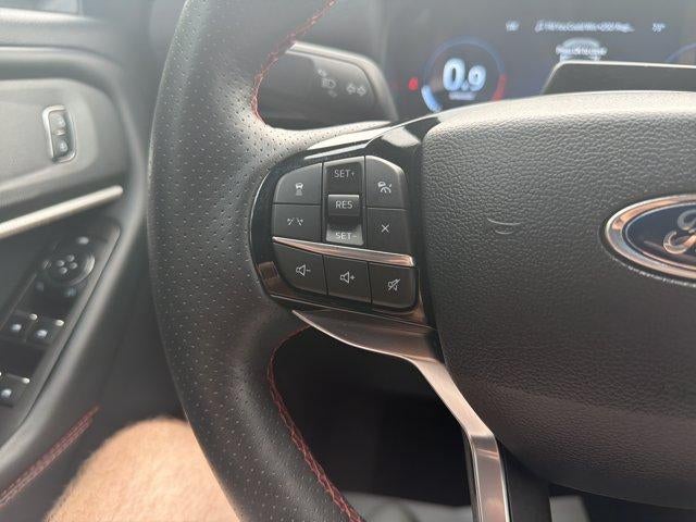 2025 Ford Explorer ST-Line 4WD