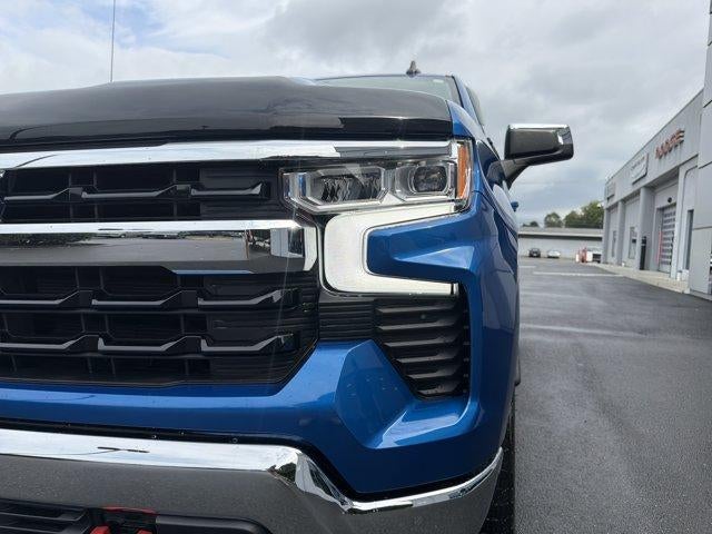 2023 Chevrolet Silverado 1500 Crew Cab Short Box 4-Wheel Drive LT 1LT