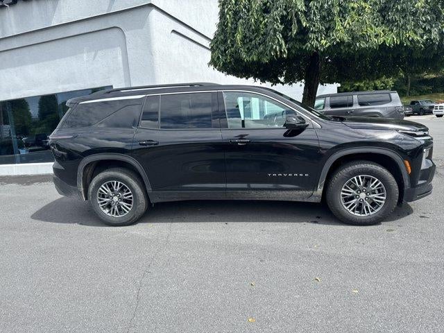 2025 Chevrolet Traverse LT w/2LT