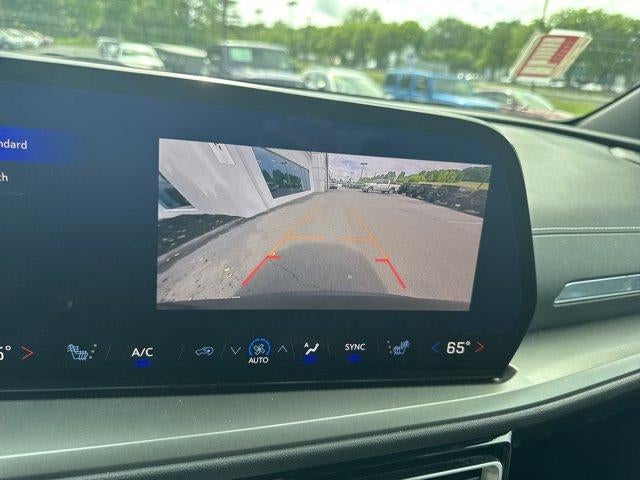 2025 Chevrolet Traverse LT w/2LT