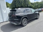 2025 Chevrolet Traverse LT w/2LT