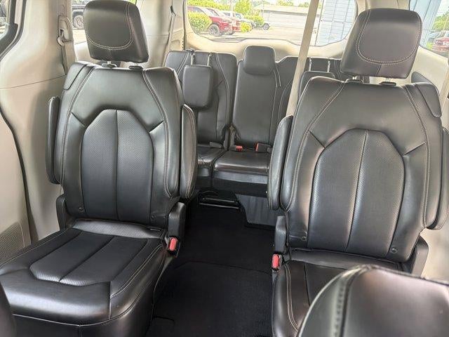 2023 Chrysler Pacifica Touring L FWD