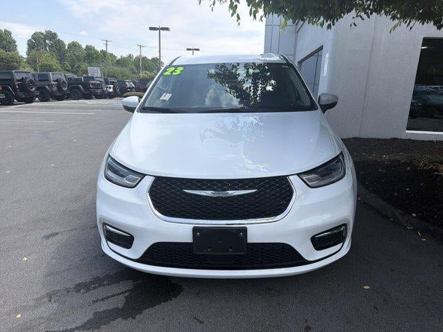 2023 Chrysler Pacifica Touring L FWD