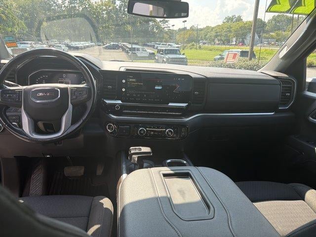 2022 GMC Sierra 1500 Crew Cab Standard Box 4-Wheel Drive Elevation