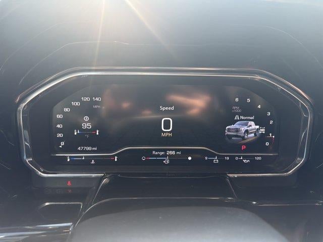 2022 GMC Sierra 1500 Crew Cab Standard Box 4-Wheel Drive Elevation