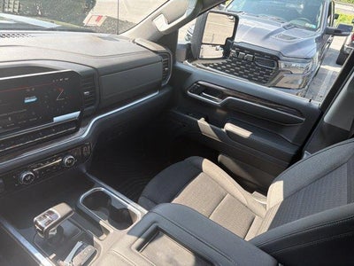 2022 GMC Sierra 1500 Crew Cab Standard Box 4-Wheel Drive Elevation