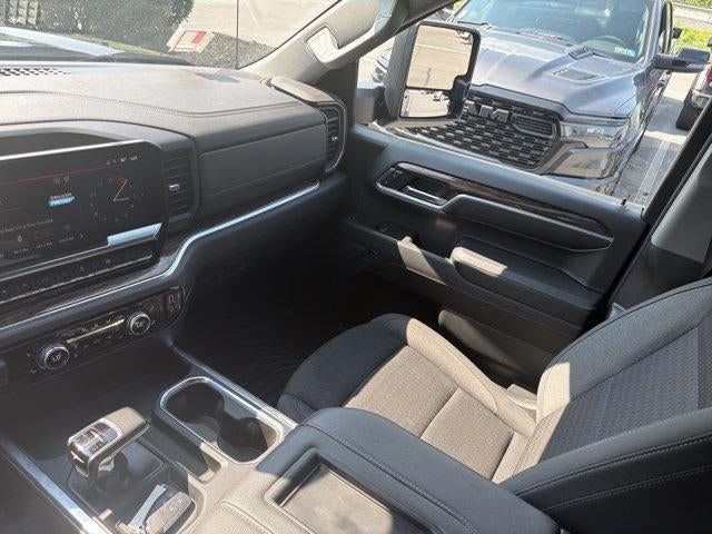 2022 GMC Sierra 1500 Crew Cab Standard Box 4-Wheel Drive Elevation