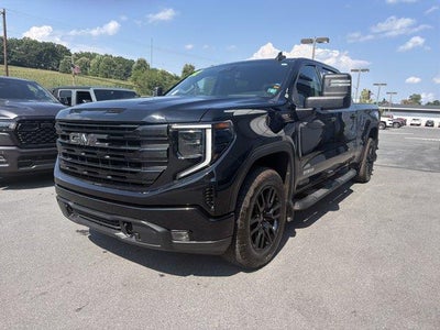 2022 GMC Sierra 1500 Crew Cab Standard Box 4-Wheel Drive Elevation