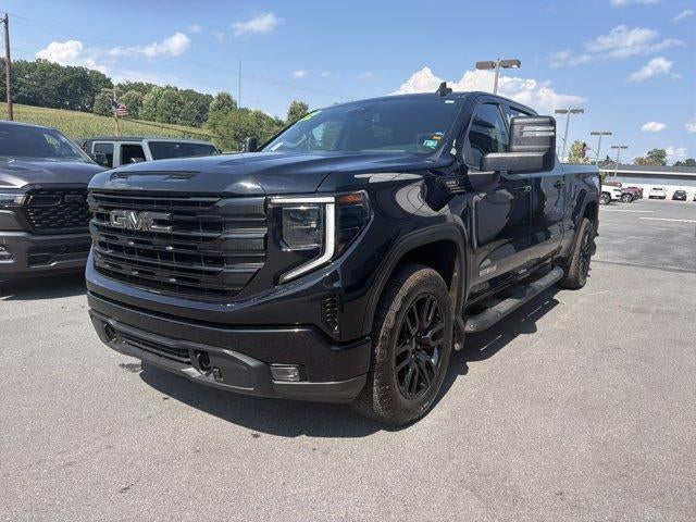 2022 GMC Sierra 1500 Crew Cab Standard Box 4-Wheel Drive Elevation