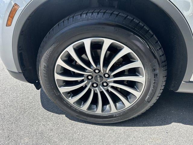 2022 Lincoln Aviator Standard AWD