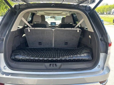 2022 Lincoln Aviator Standard AWD