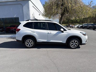 2020 Subaru Forester Premium CVT