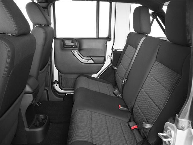 2013 Jeep Wrangler Unlimited 4WD 4dr Sahara
