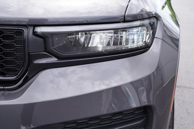 2025 Jeep Grand Cherokee Altitude X 4x4