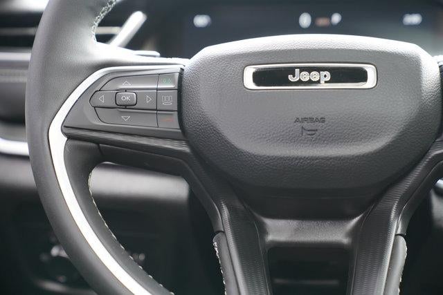 2025 Jeep Grand Cherokee Altitude X 4x4