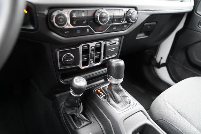 2024 Jeep Wrangler 4xe Sahara 4x4