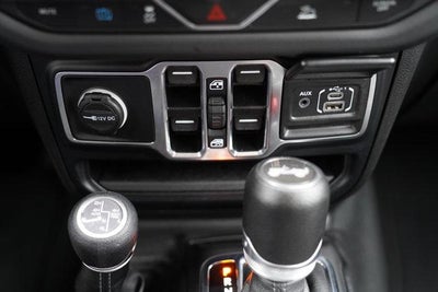 2024 Jeep Wrangler 4xe Sahara 4x4
