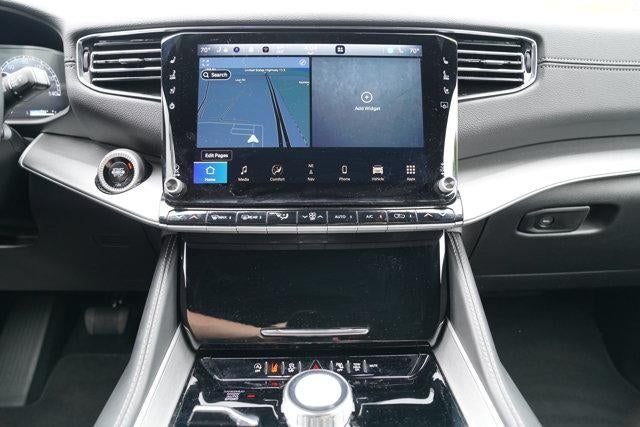2025 Jeep Wagoneer L Series II 4x4