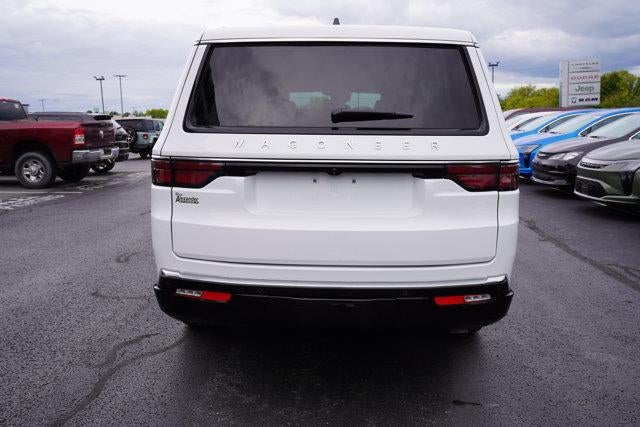 2025 Jeep Wagoneer L Series II 4x4
