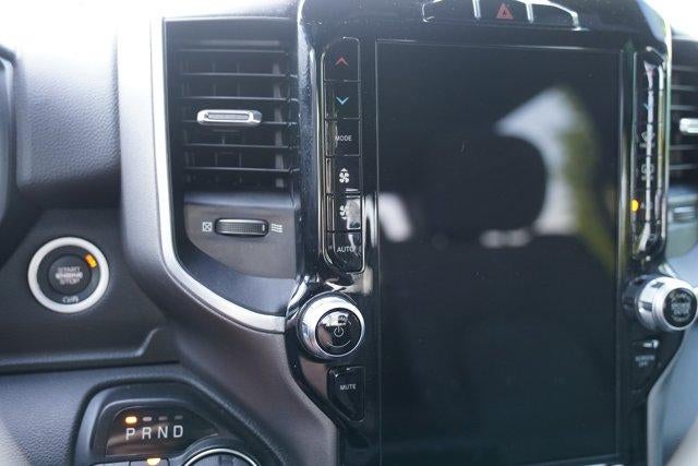 2023 RAM 1500 Big Horn 4x4 Crew Cab 5'7" Box