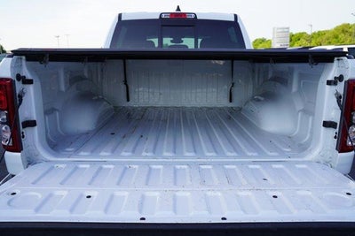 2023 RAM 1500 Big Horn 4x4 Crew Cab 5'7" Box