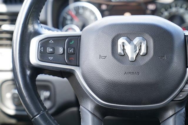 2022 RAM 1500 Big Horn 4x4 Crew Cab 5'7" Box