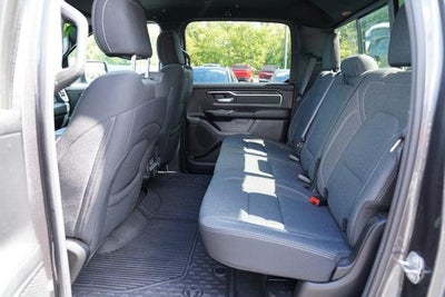 2022 RAM 1500 Big Horn 4x4 Crew Cab 5'7" Box