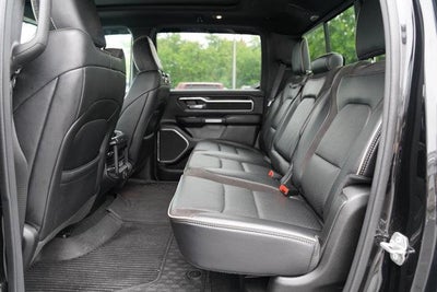 2022 RAM 1500 Laramie 4x4 Crew Cab 5'7" Box