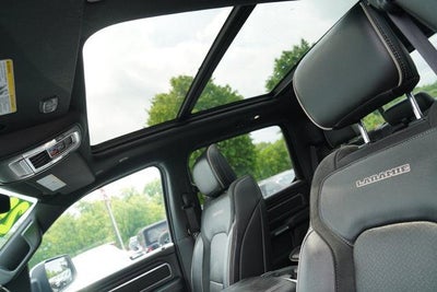 2023 RAM 1500 Laramie 4x4 Crew Cab 5'7" Box