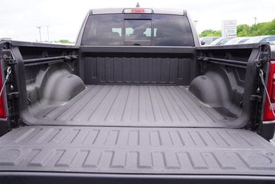 2023 RAM 1500 Laramie 4x4 Crew Cab 5'7" Box