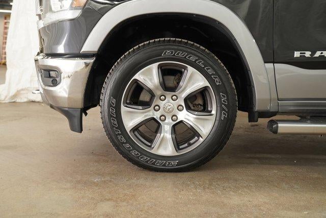 2020 RAM 1500 Laramie 4x4 Crew Cab 5'7" Box