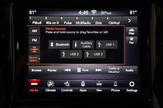 2020 RAM 1500 Laramie 4x4 Crew Cab 5'7" Box