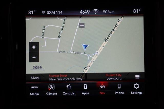 2020 RAM 1500 Laramie 4x4 Crew Cab 5'7" Box