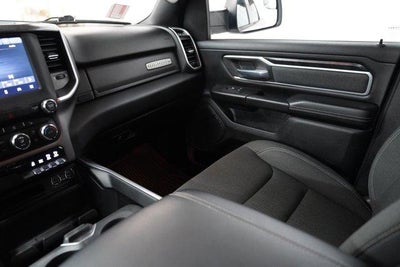 2022 RAM 1500 Big Horn 4x4 Crew Cab 6'4" Box