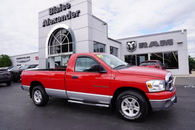 2007 Dodge Ram 1500 2WD Regular Cab 8 Ft Box SLT