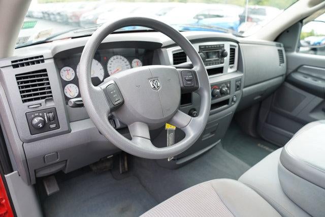 2007 Dodge Ram 1500 2WD Regular Cab 8 Ft Box SLT