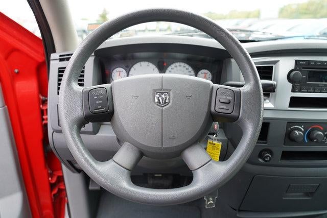2007 Dodge Ram 1500 2WD Regular Cab 8 Ft Box SLT