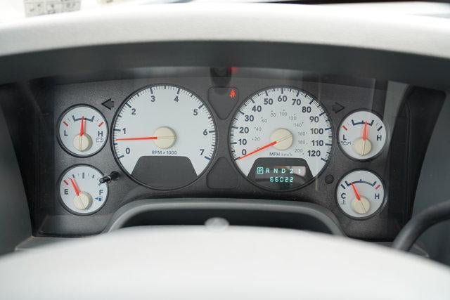 2007 Dodge Ram 1500 2WD Regular Cab 8 Ft Box SLT