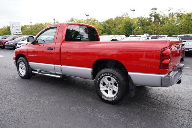2007 Dodge Ram 1500 2WD Regular Cab 8 Ft Box SLT