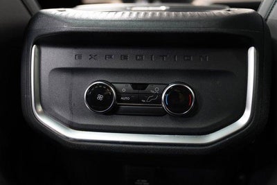 2025 Ford Expedition Active 4x4