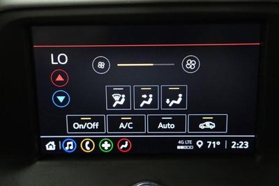 2022 Chevrolet Camaro 2dr Coupe 1LT