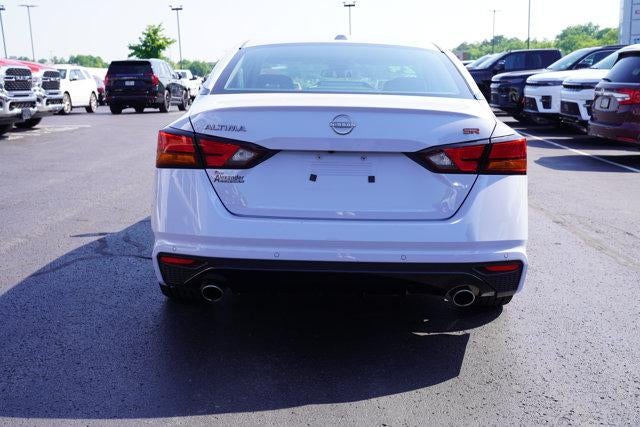 2024 Nissan Altima 2.5 SR Sedan