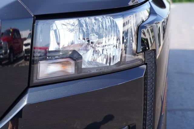 2024 Nissan Frontier Crew Cab 4x4 SV