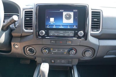 2024 Nissan Frontier Crew Cab 4x4 SV