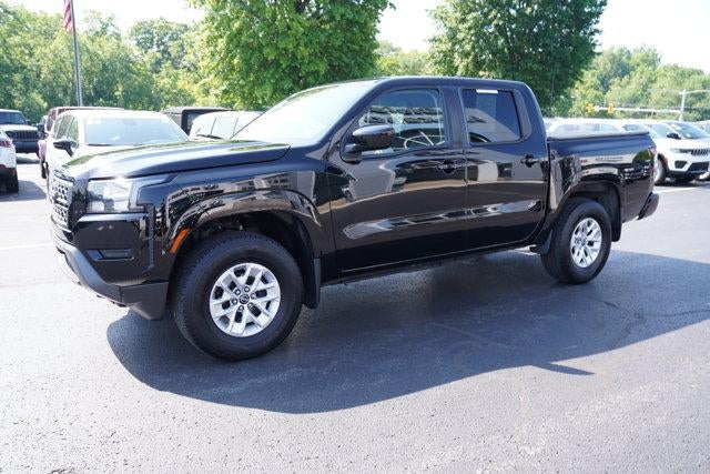 2024 Nissan Frontier Crew Cab 4x4 SV