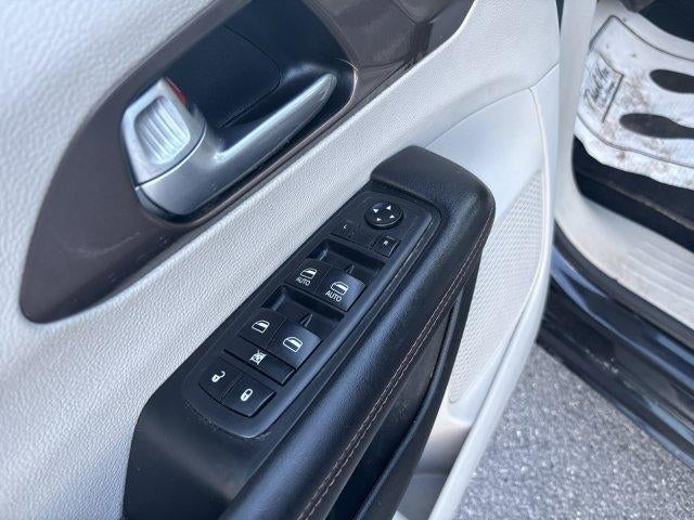 2018 Chrysler Pacifica Touring L FWD