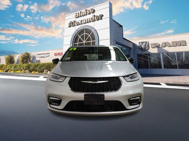 2024 Chrysler Pacifica Touring L FWD