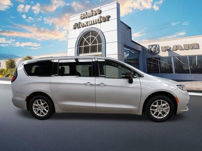 2024 Chrysler Pacifica Touring L FWD