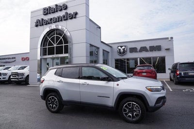 2025 Jeep Compass Trailhawk 4x4