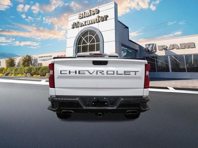 2022 Chevrolet Silverado 1500 LTD Crew Cab Short Box 4-Wheel Drive Custom Trail Boss